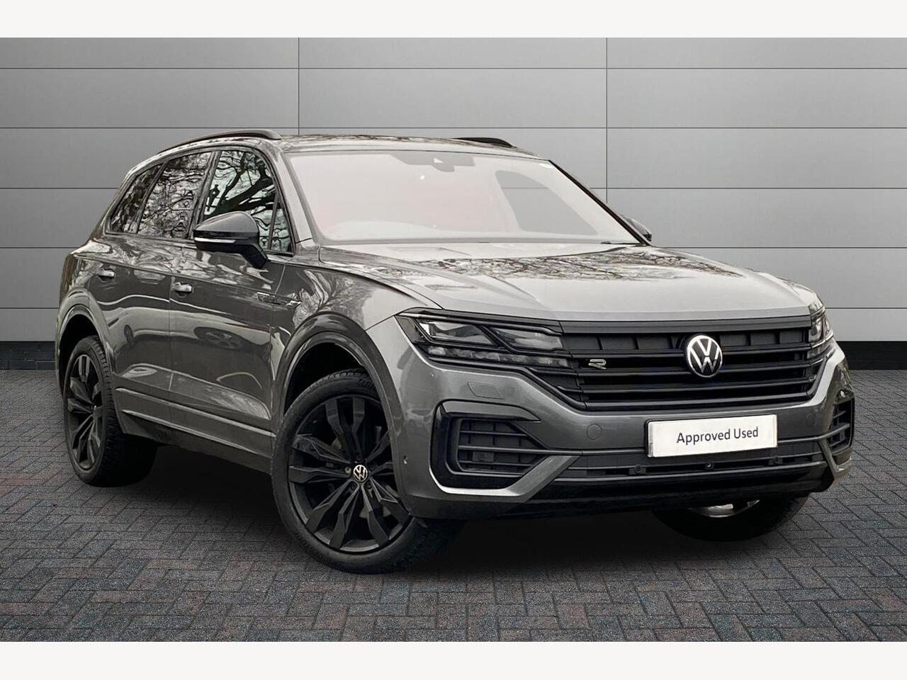 Main listing image - Volkswagen Touareg