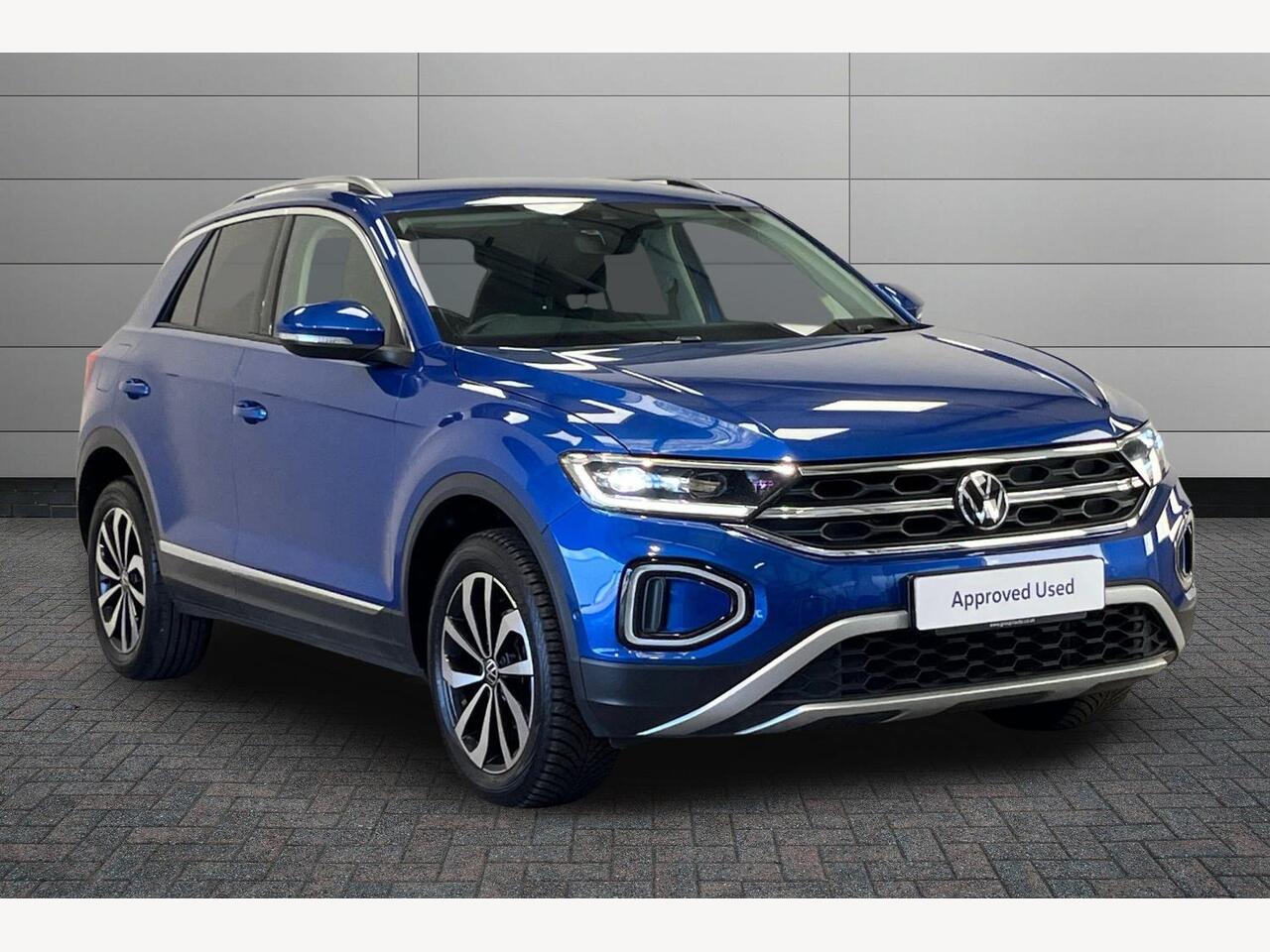 Main listing image - Volkswagen T-Roc