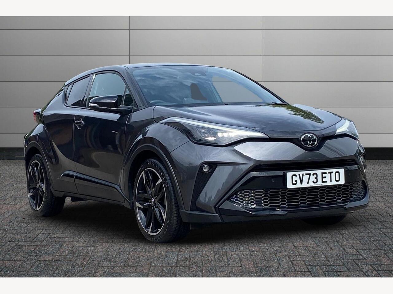 Main listing image - Toyota C-HR