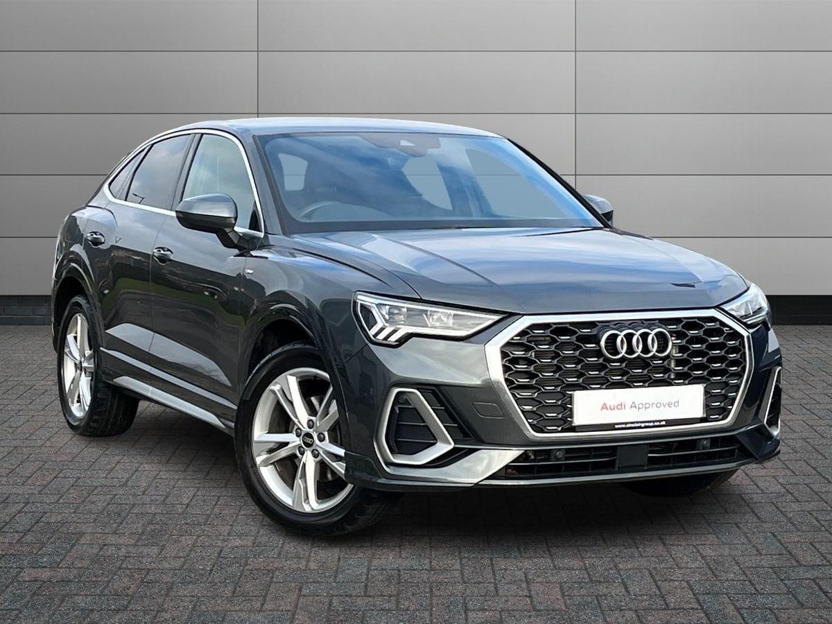 Main listing image - Audi Q3