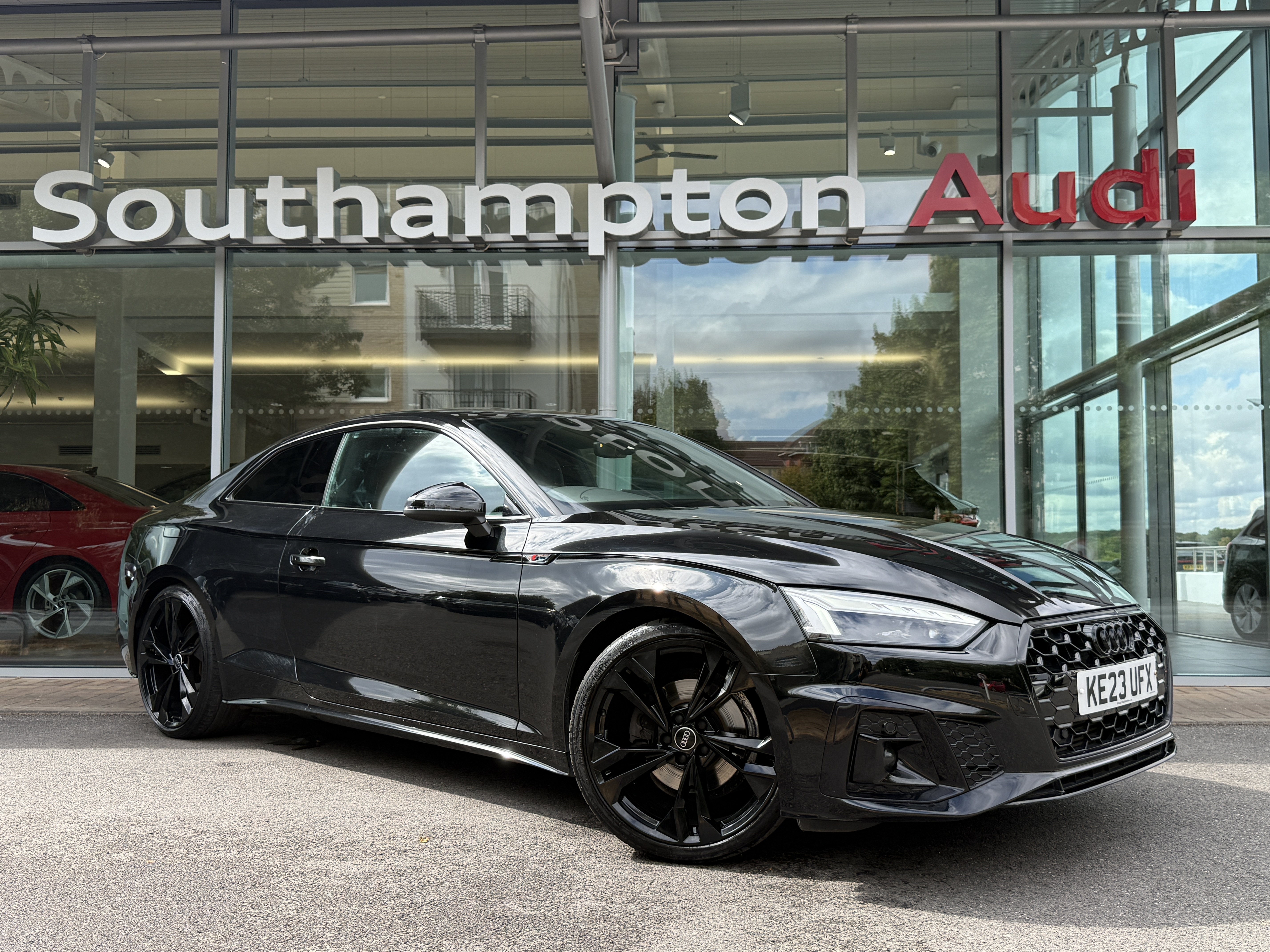 Main listing image - Audi A5