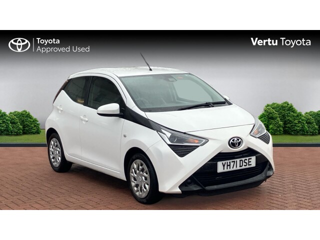 Main listing image - Toyota Aygo