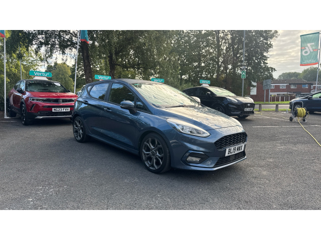 Main listing image - Ford Fiesta