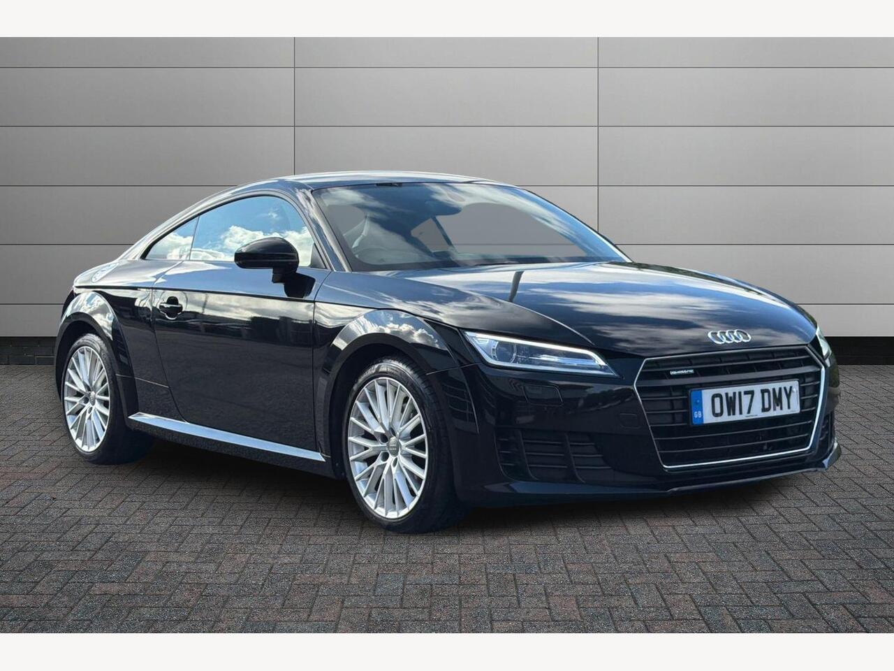 Main listing image - Audi TT