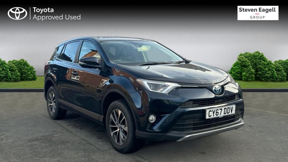 Main listing image - Toyota RAV4