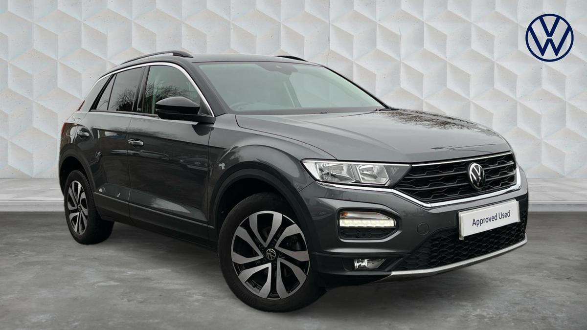 Main listing image - Volkswagen T-Roc