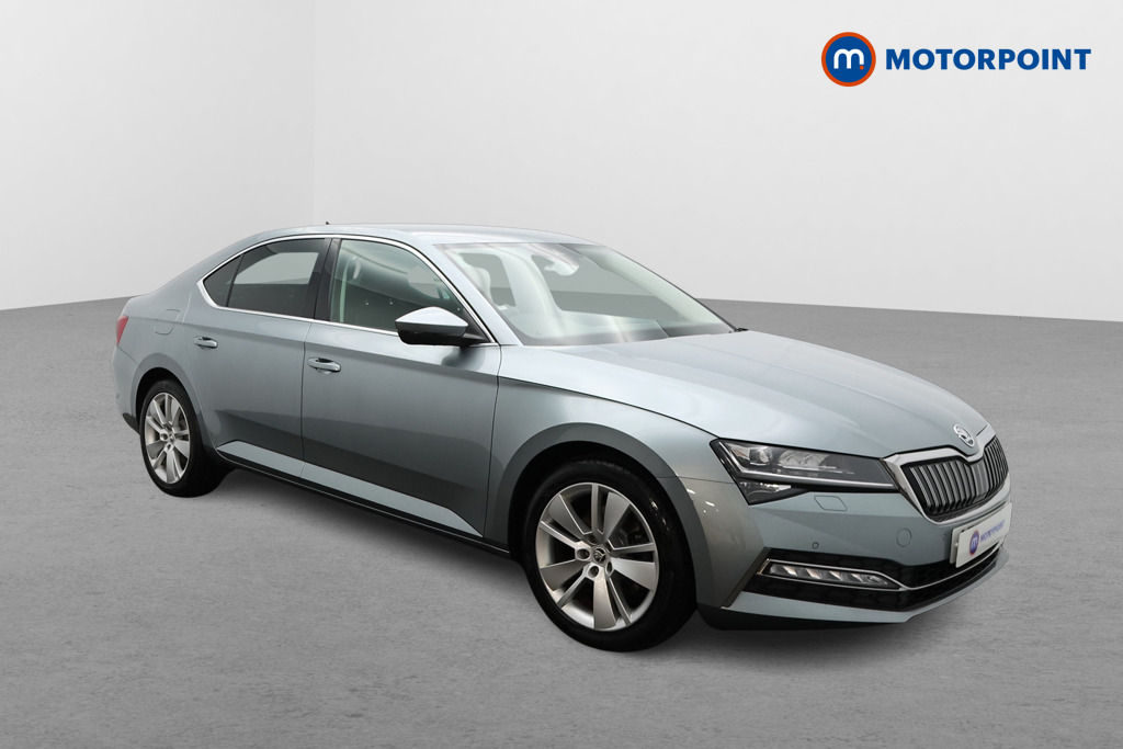 Main listing image - Skoda Superb