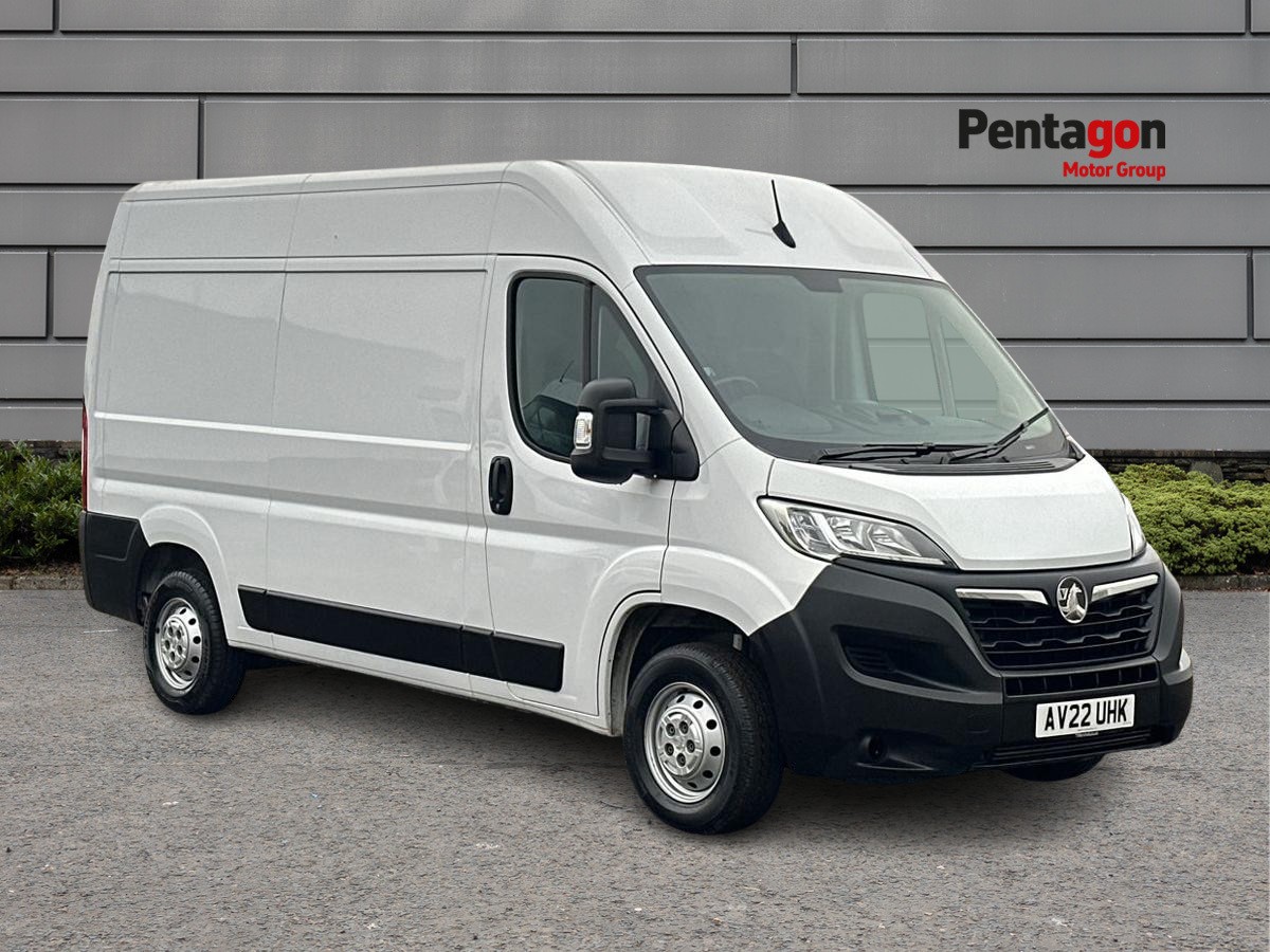 Main listing image - Vauxhall Movano