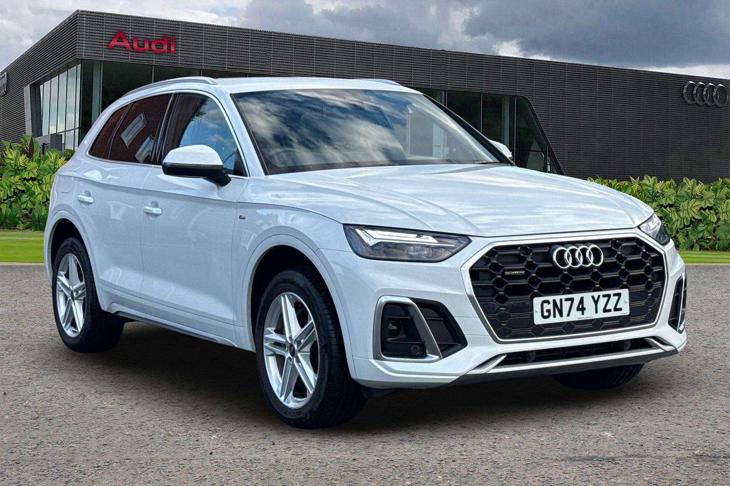 Main listing image - Audi Q5