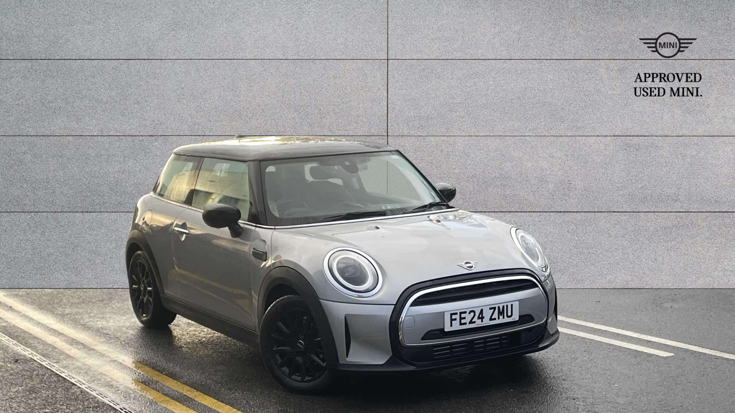 Main listing image - MINI Hatchback