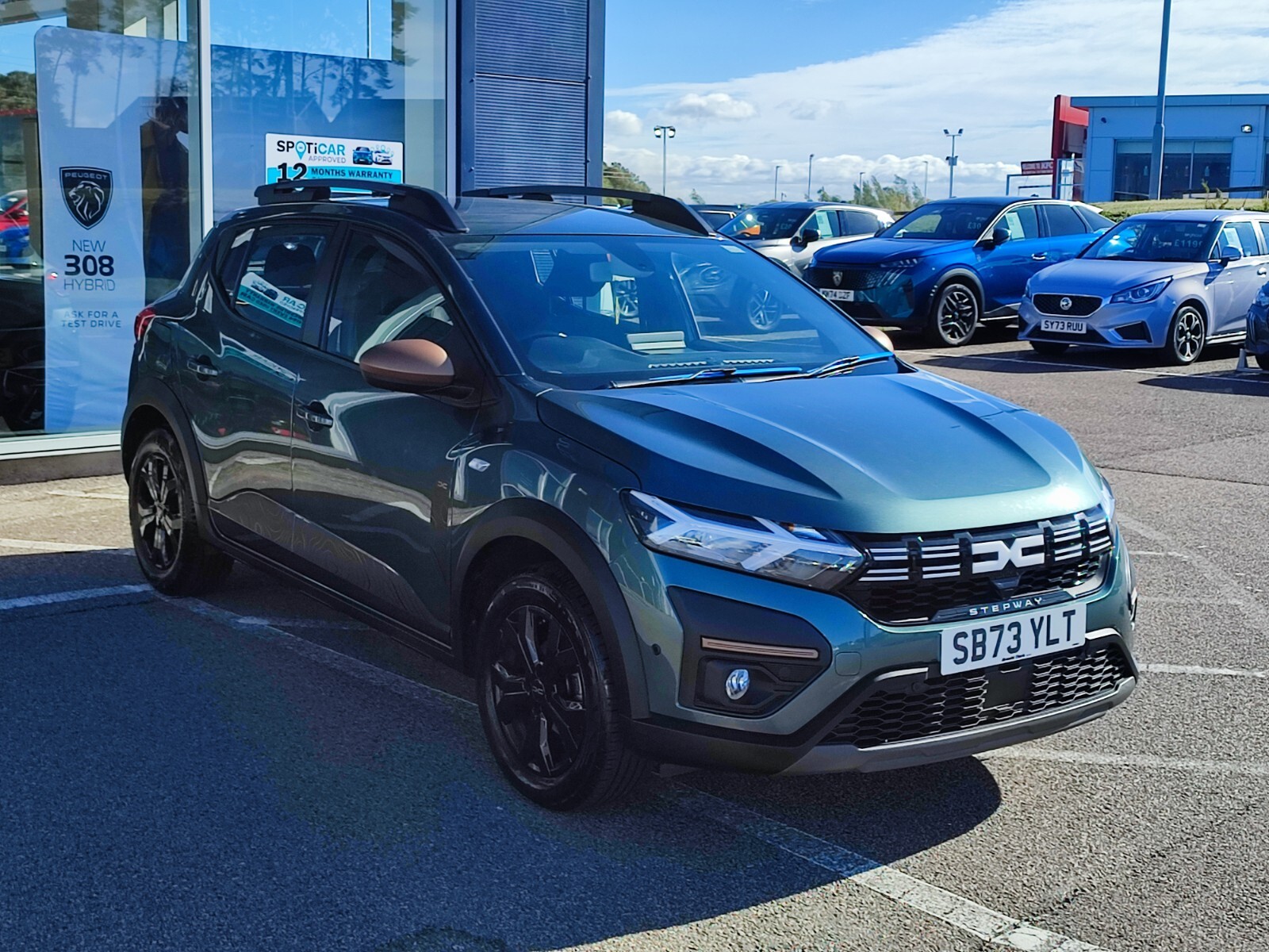 Main listing image - Dacia Sandero Stepway