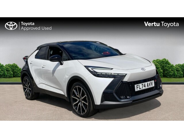 Main listing image - Toyota C-HR