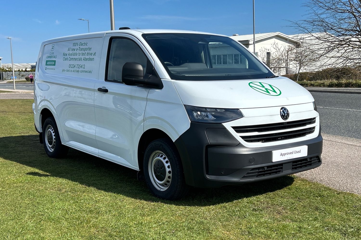 Main listing image - Volkswagen Transporter