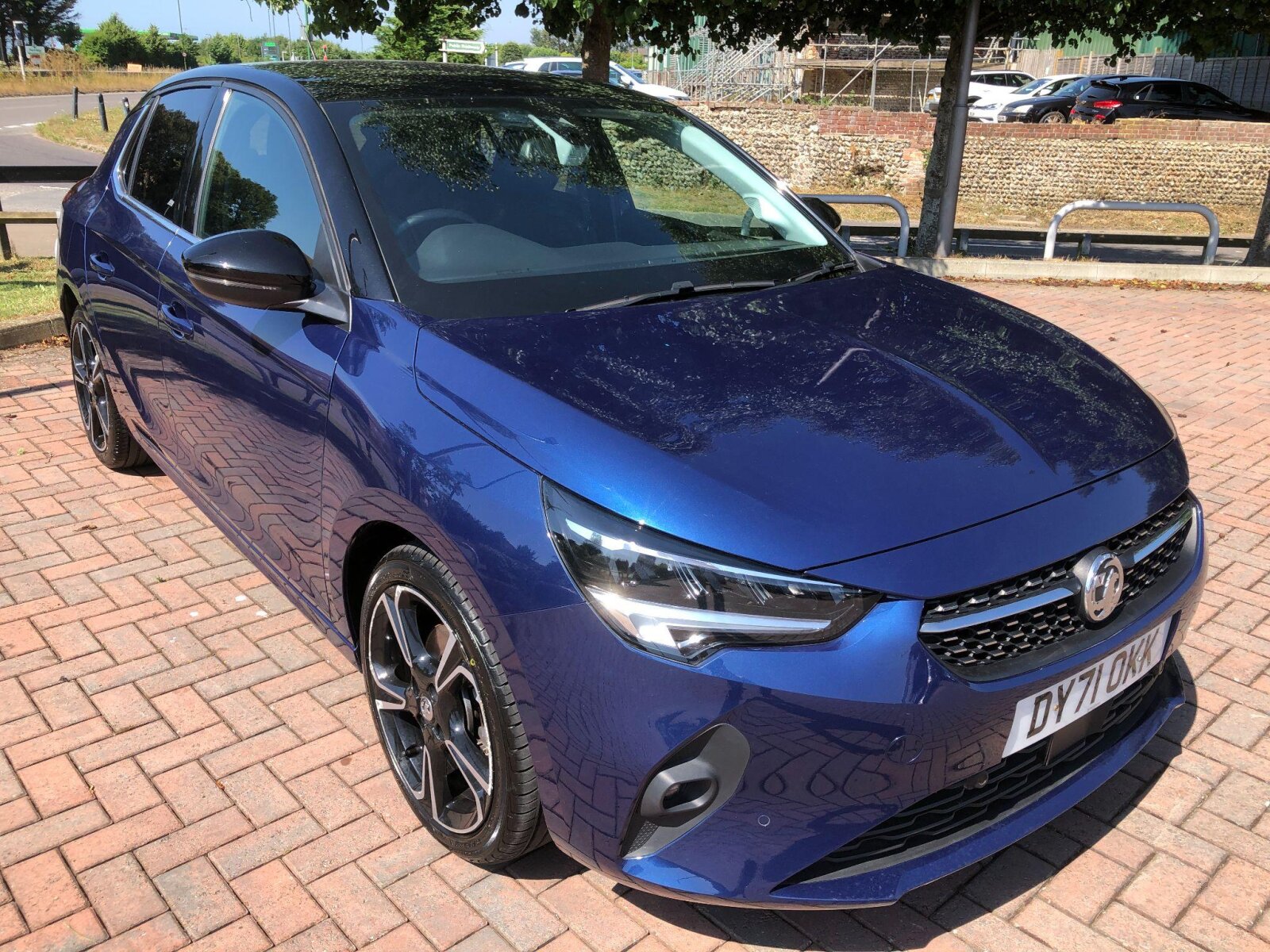Main listing image - Vauxhall Corsa