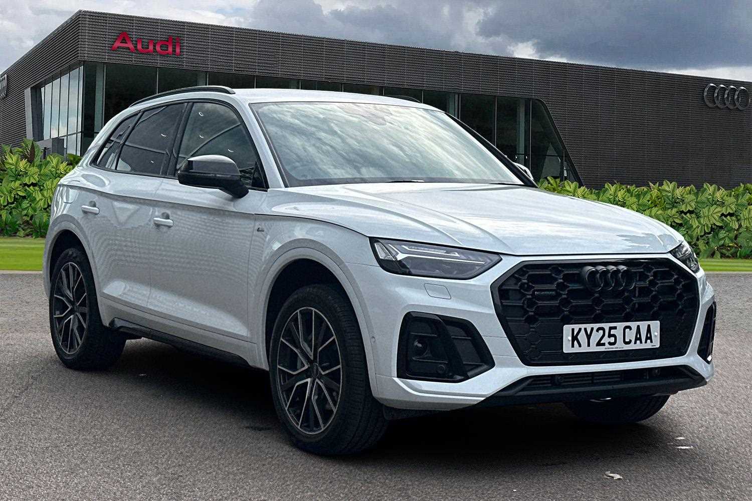 Main listing image - Audi Q5