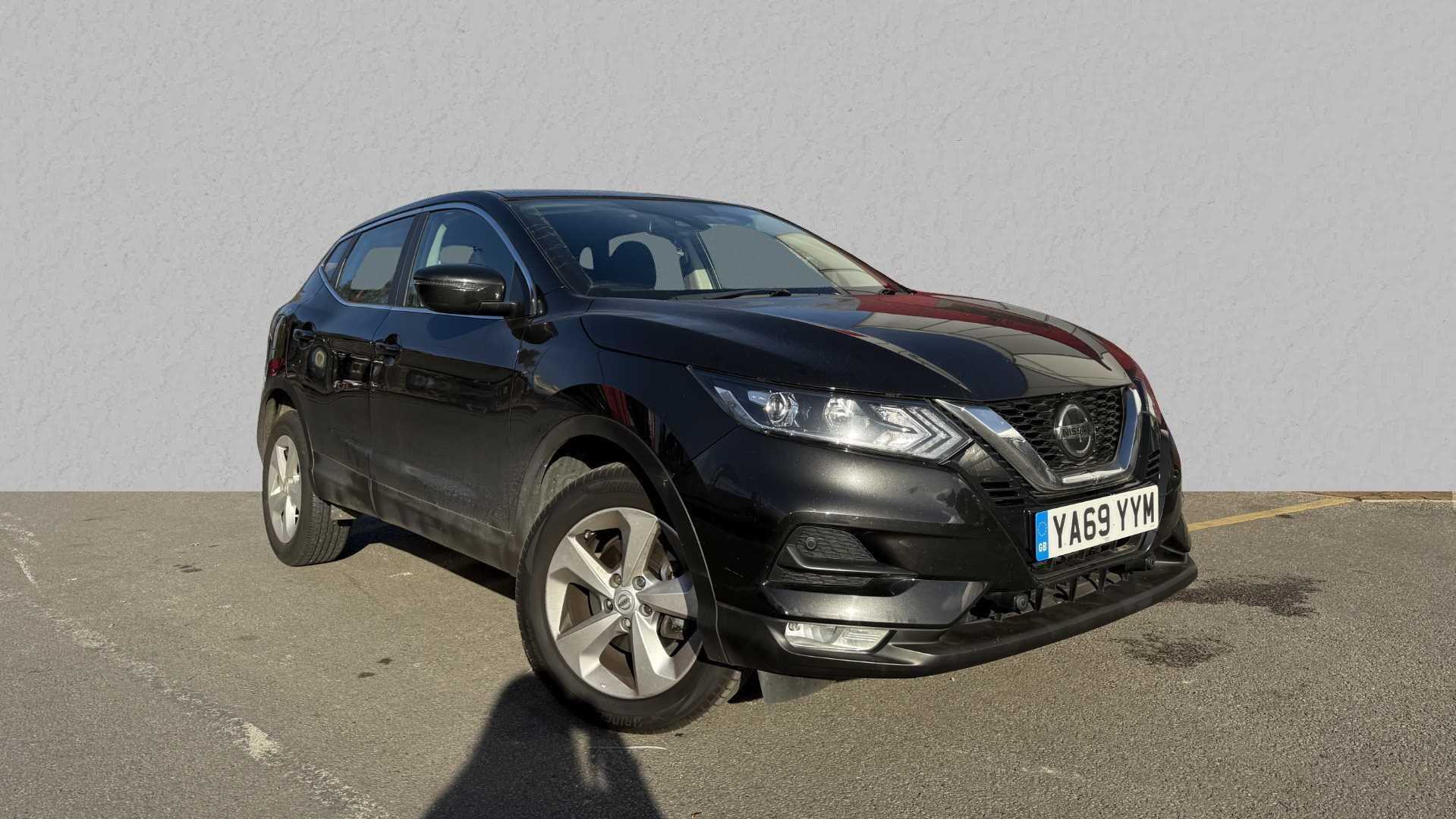 Main listing image - Nissan Qashqai