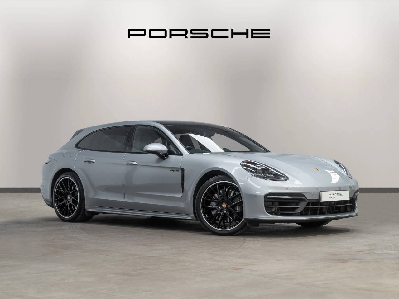 Main listing image - Porsche Panamera Sport Turismo