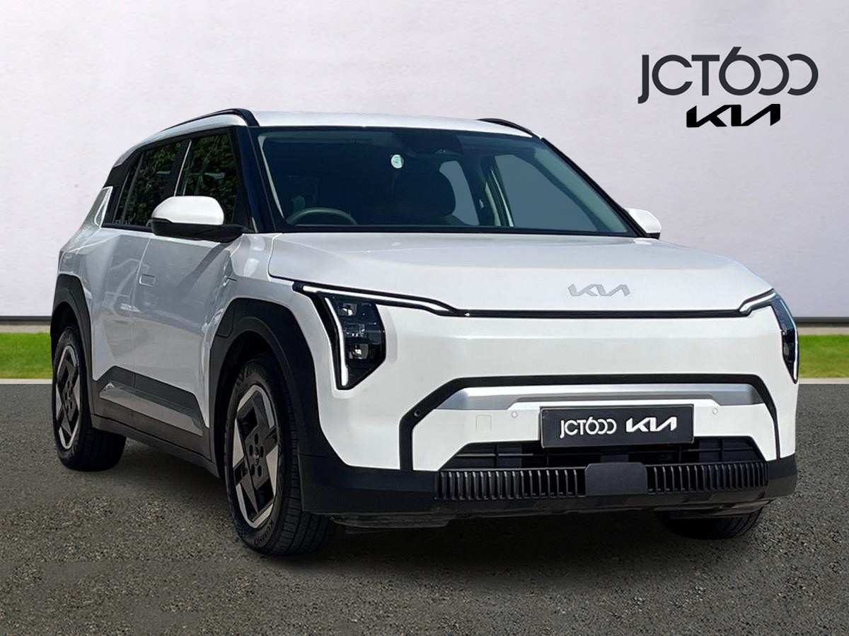 Main listing image - Kia EV3