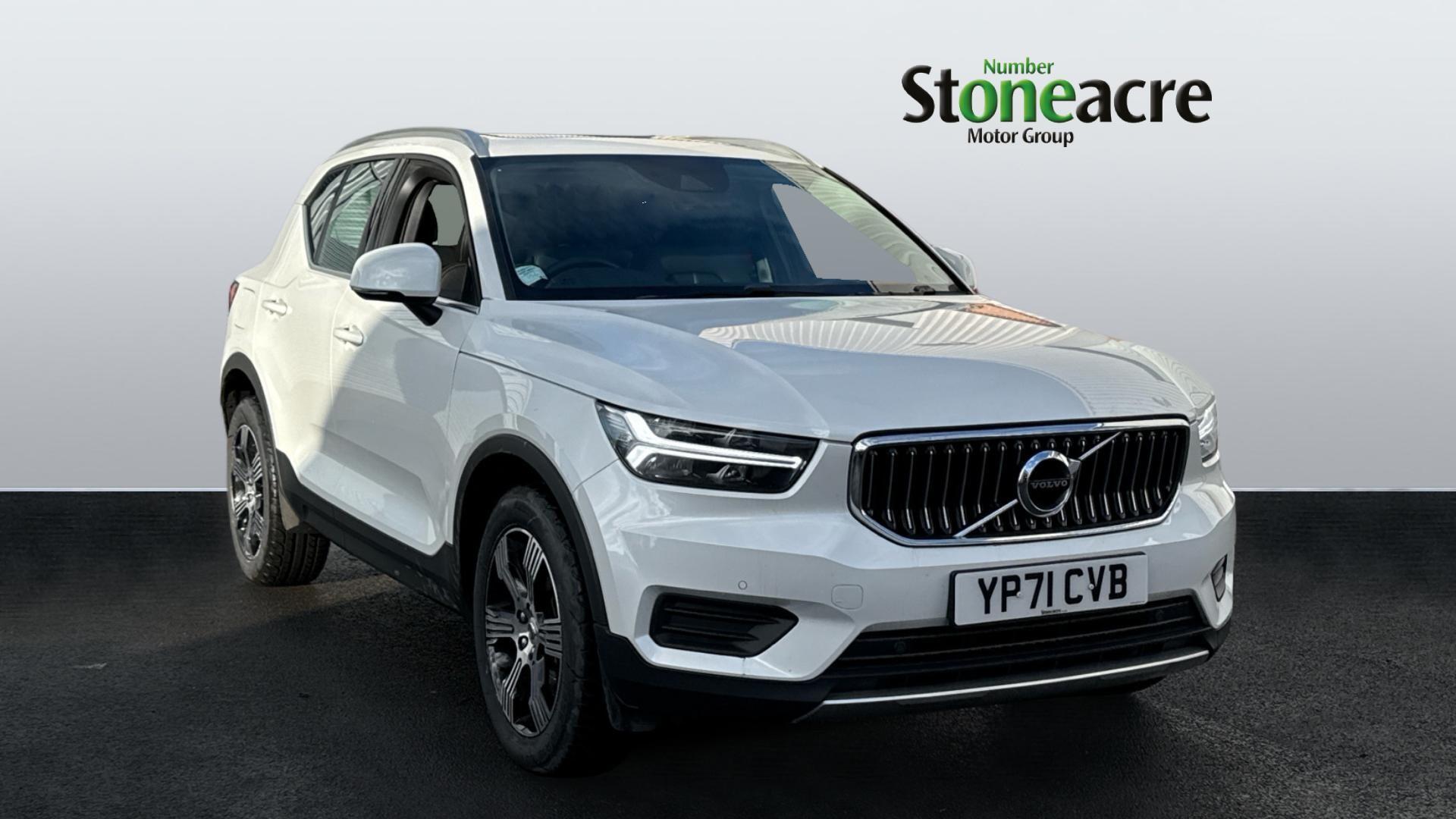 Main listing image - Volvo XC40