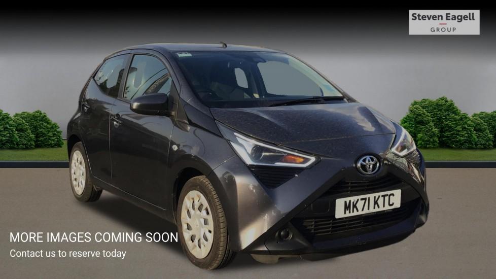 Main listing image - Toyota Aygo