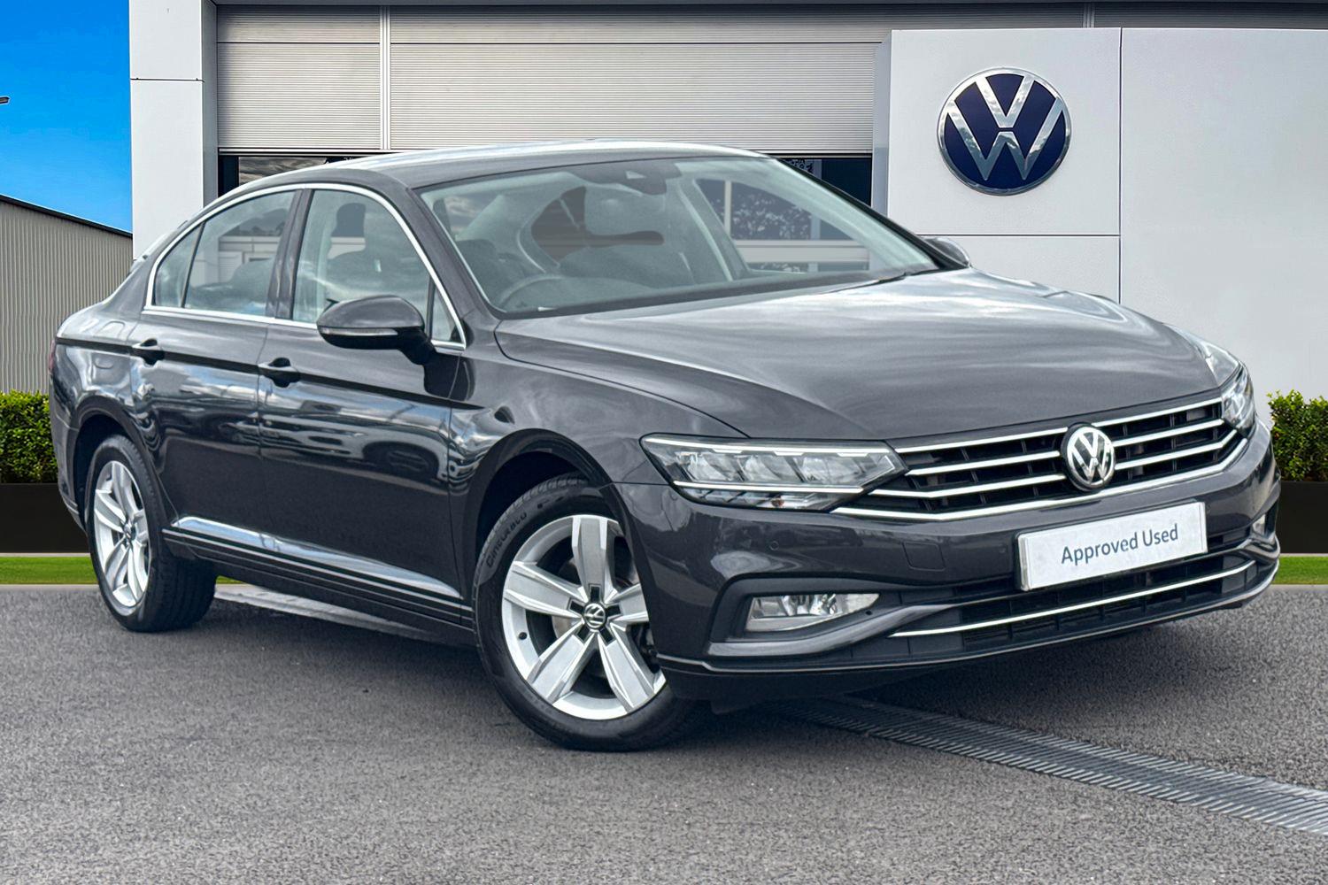 Main listing image - Volkswagen Passat