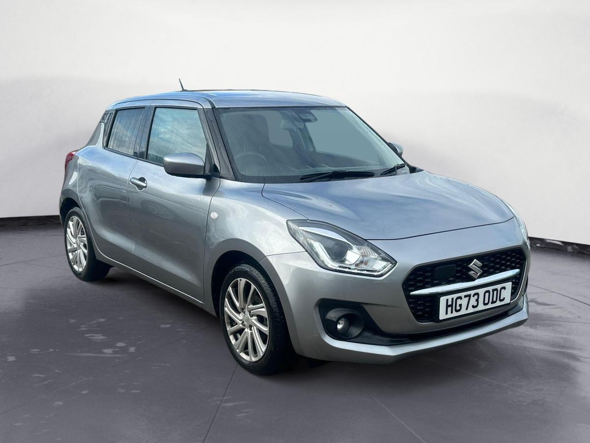 Main listing image - Suzuki Swift