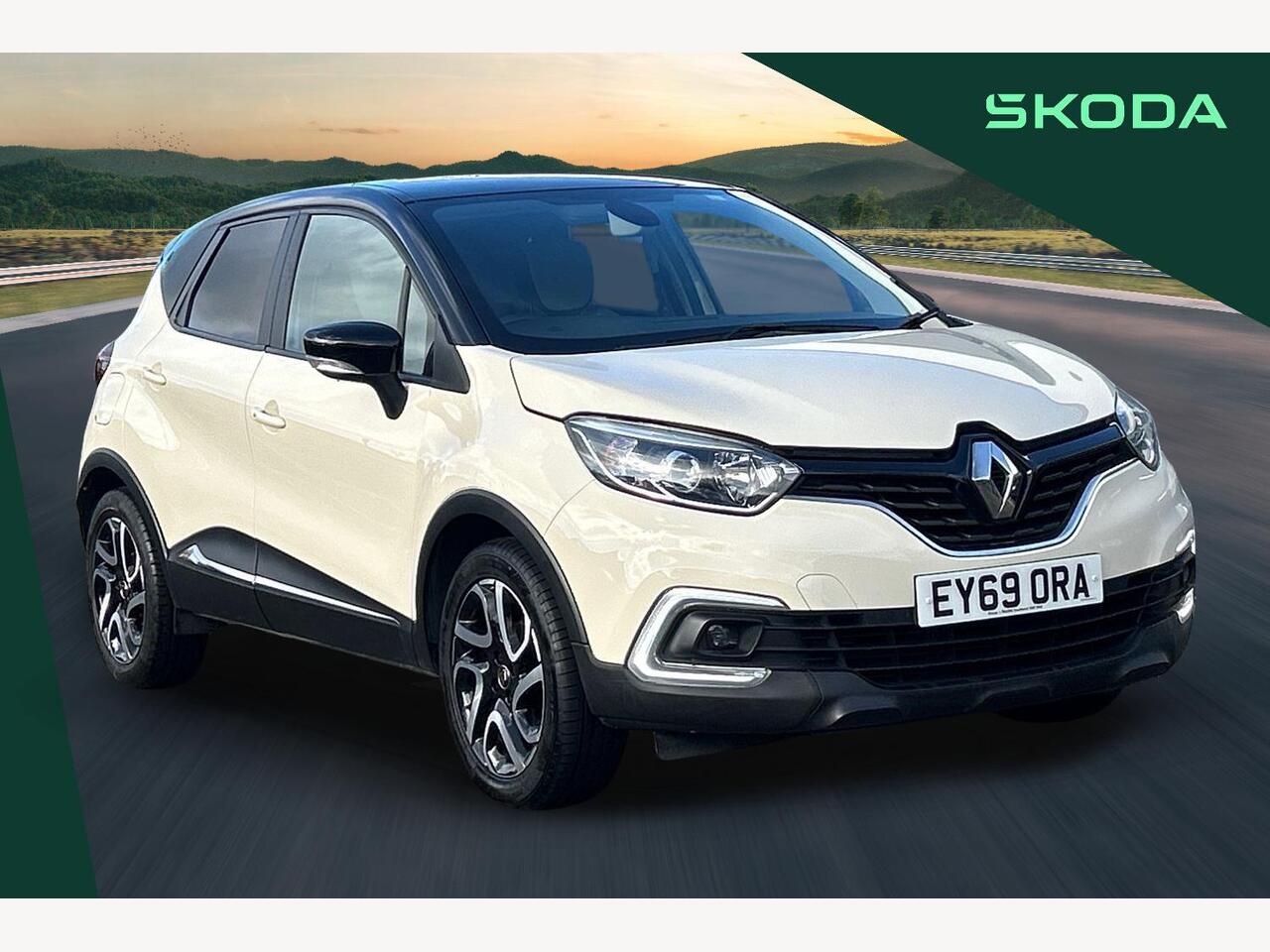 Main listing image - Renault Captur