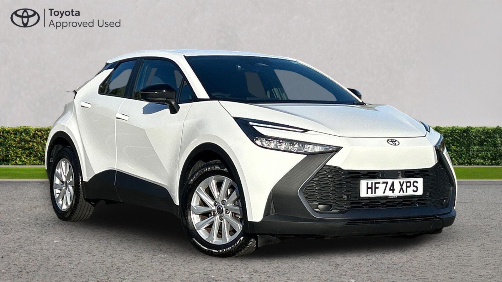 Main listing image - Toyota C-HR