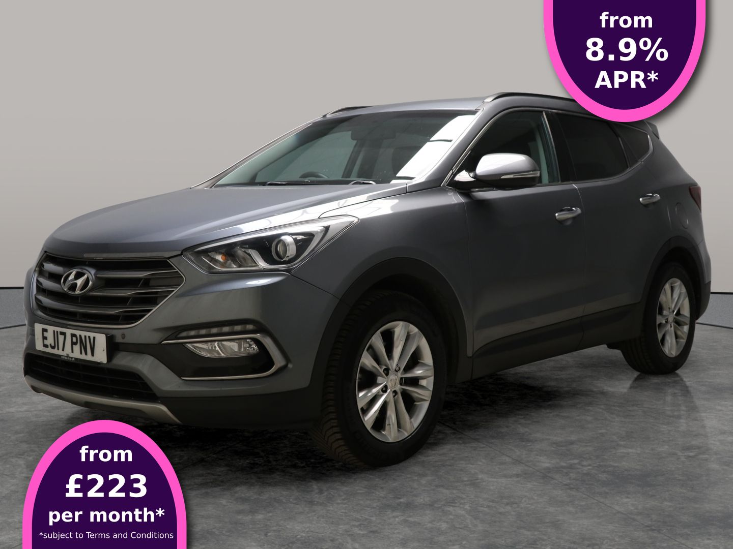 Main listing image - Hyundai Santa Fe