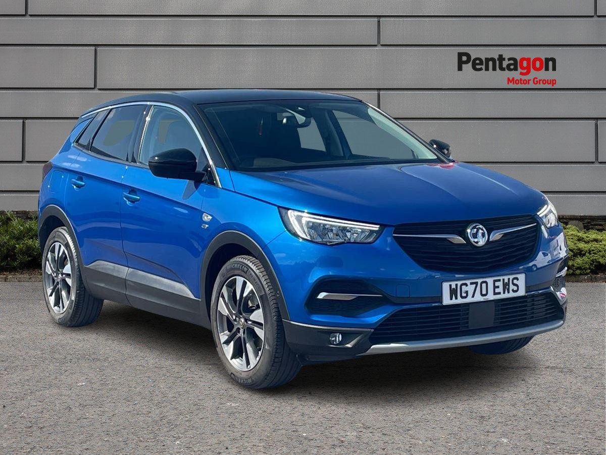 Main listing image - Vauxhall Grandland X