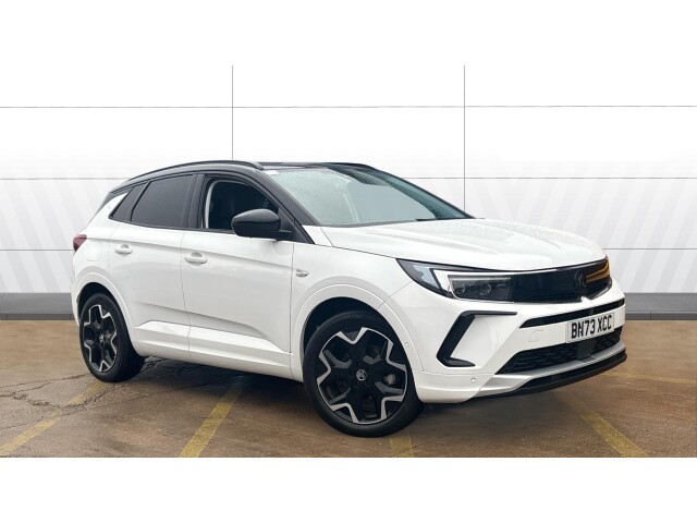 Main listing image - Vauxhall Grandland