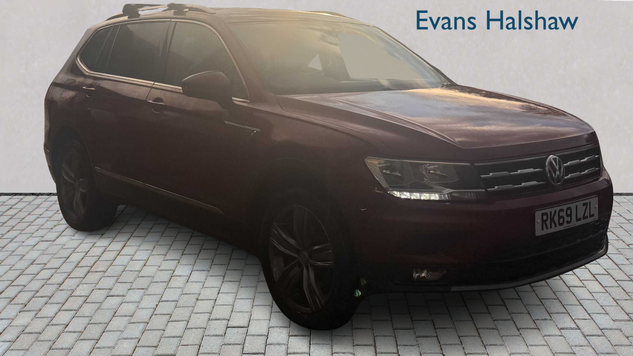 Main listing image - Volkswagen Tiguan Allspace