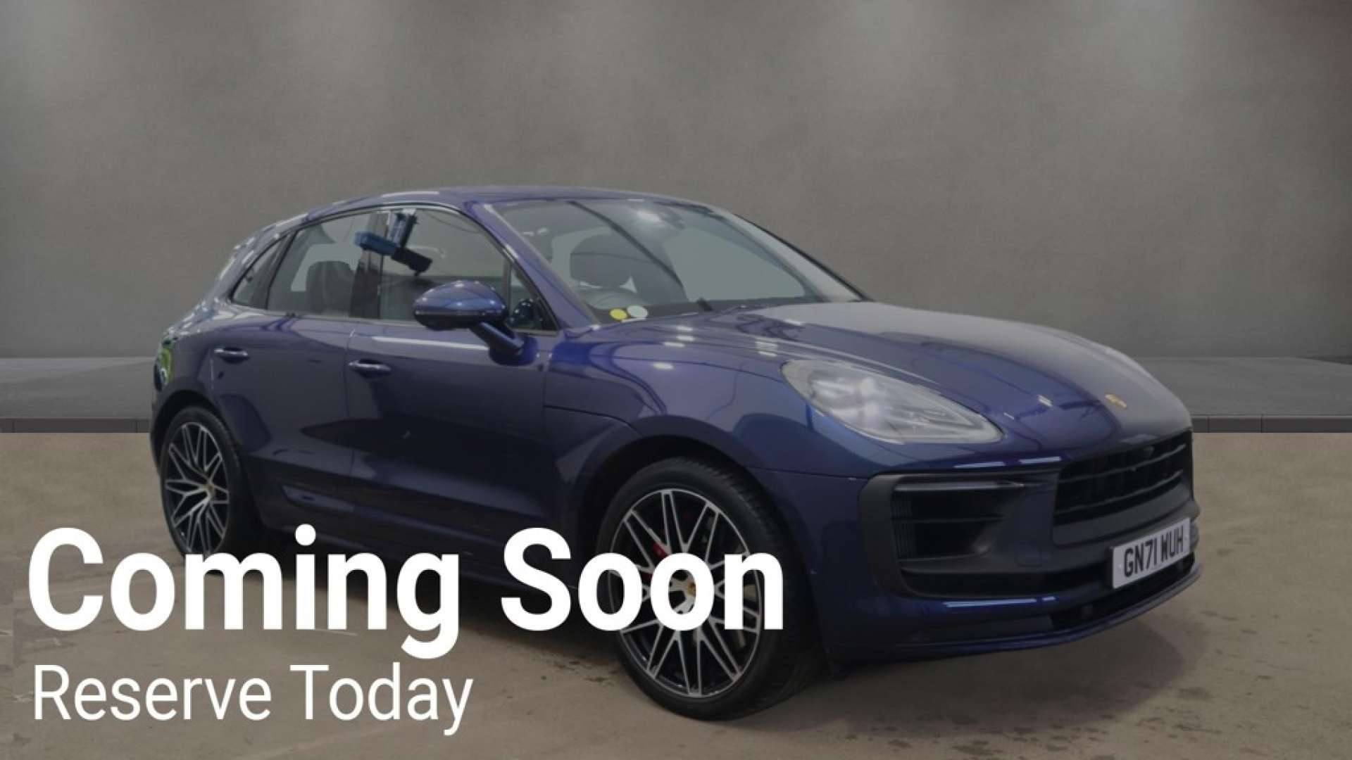 Main listing image - Porsche Macan