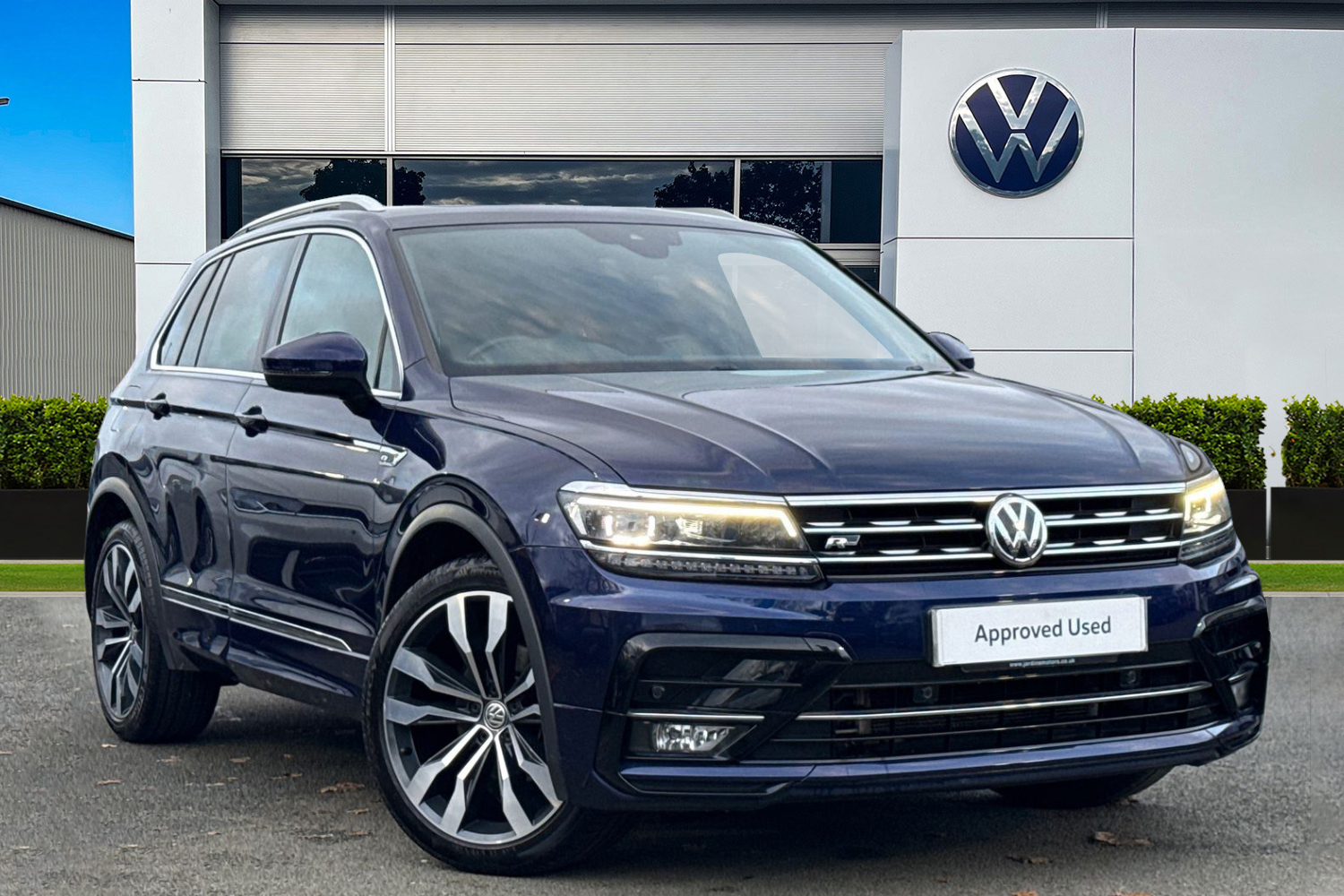 Main listing image - Volkswagen Tiguan
