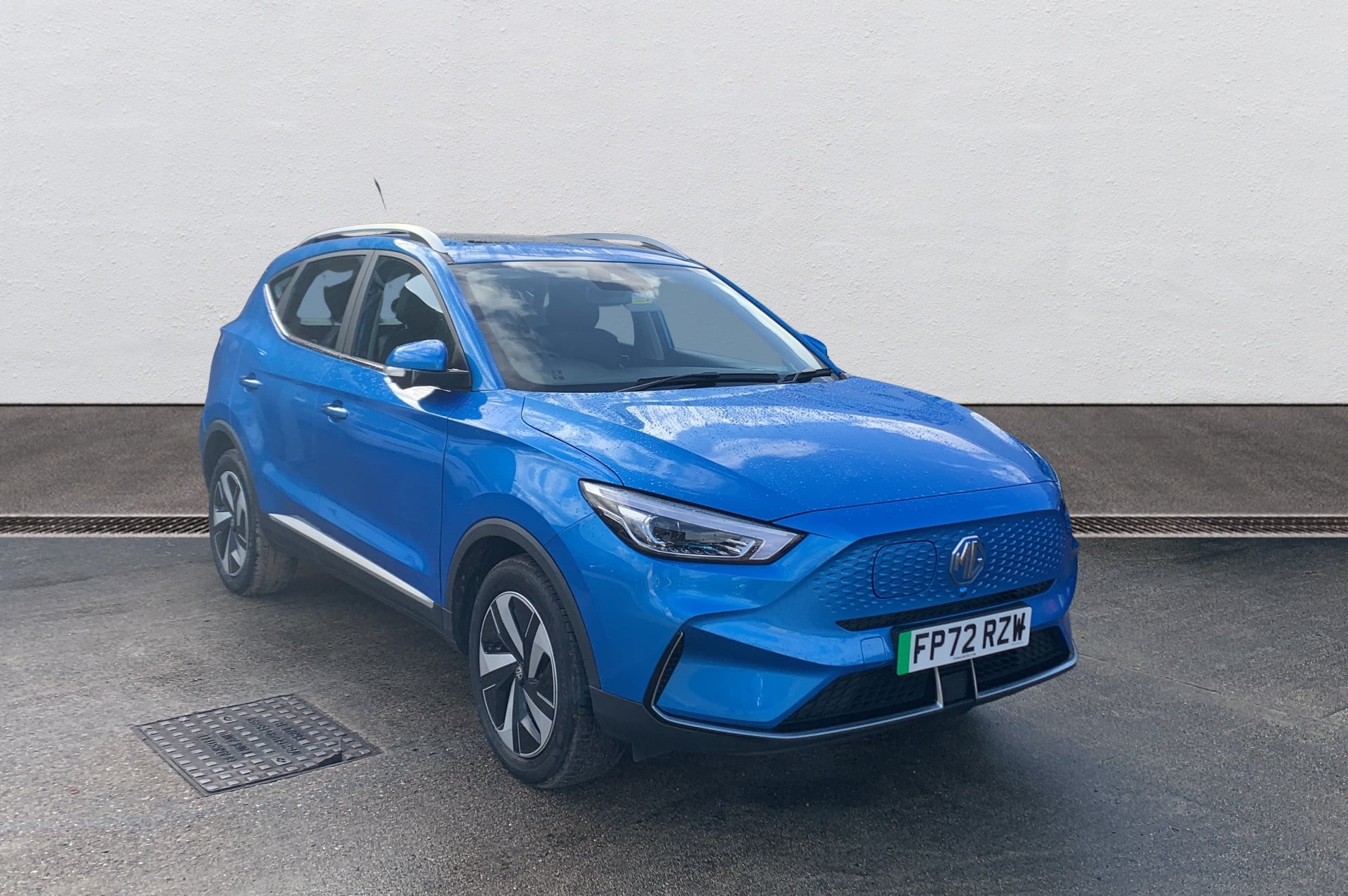 Main listing image - MG ZS EV