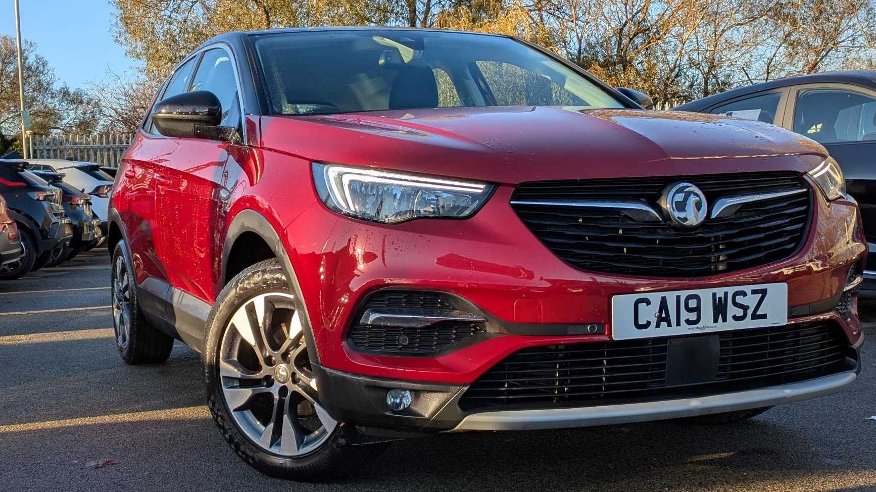 Main listing image - Vauxhall Grandland X