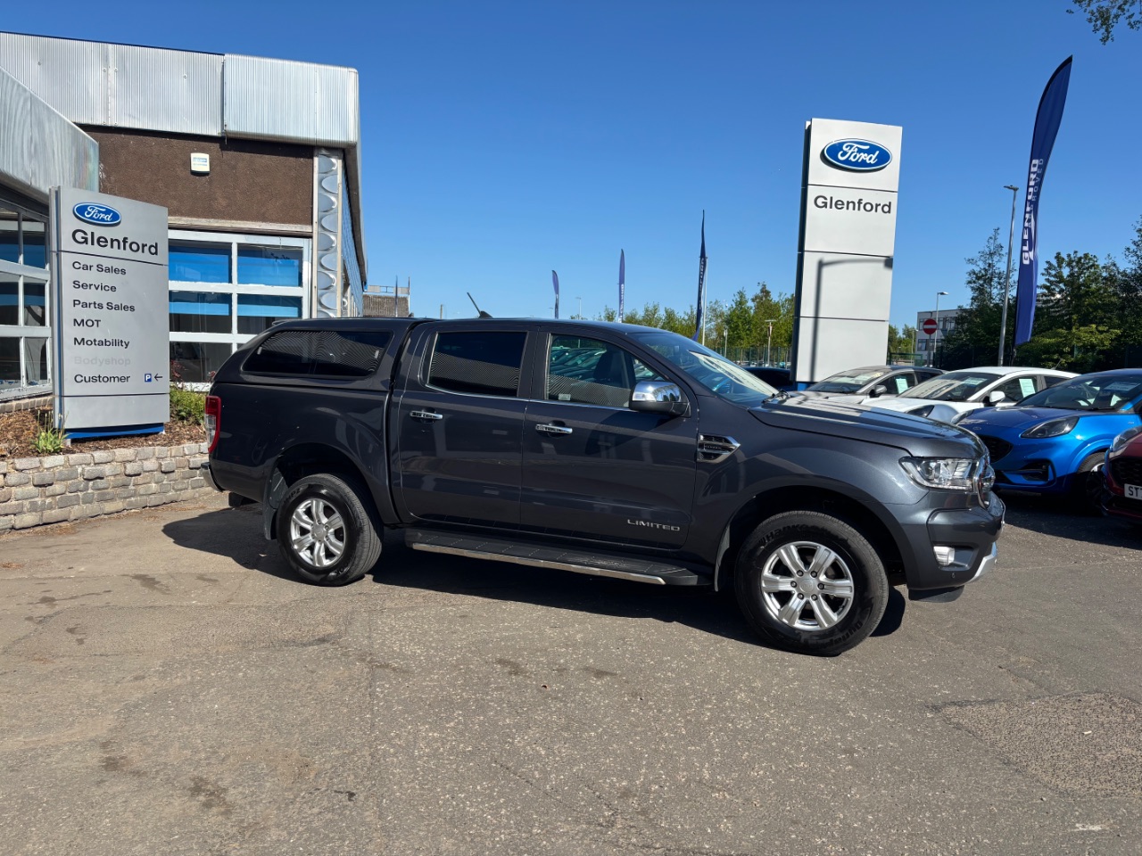 Main listing image - Ford Ranger