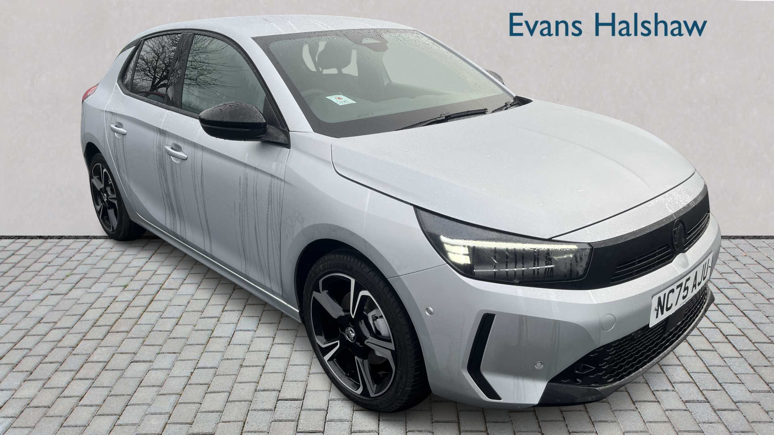 Main listing image - Vauxhall Corsa