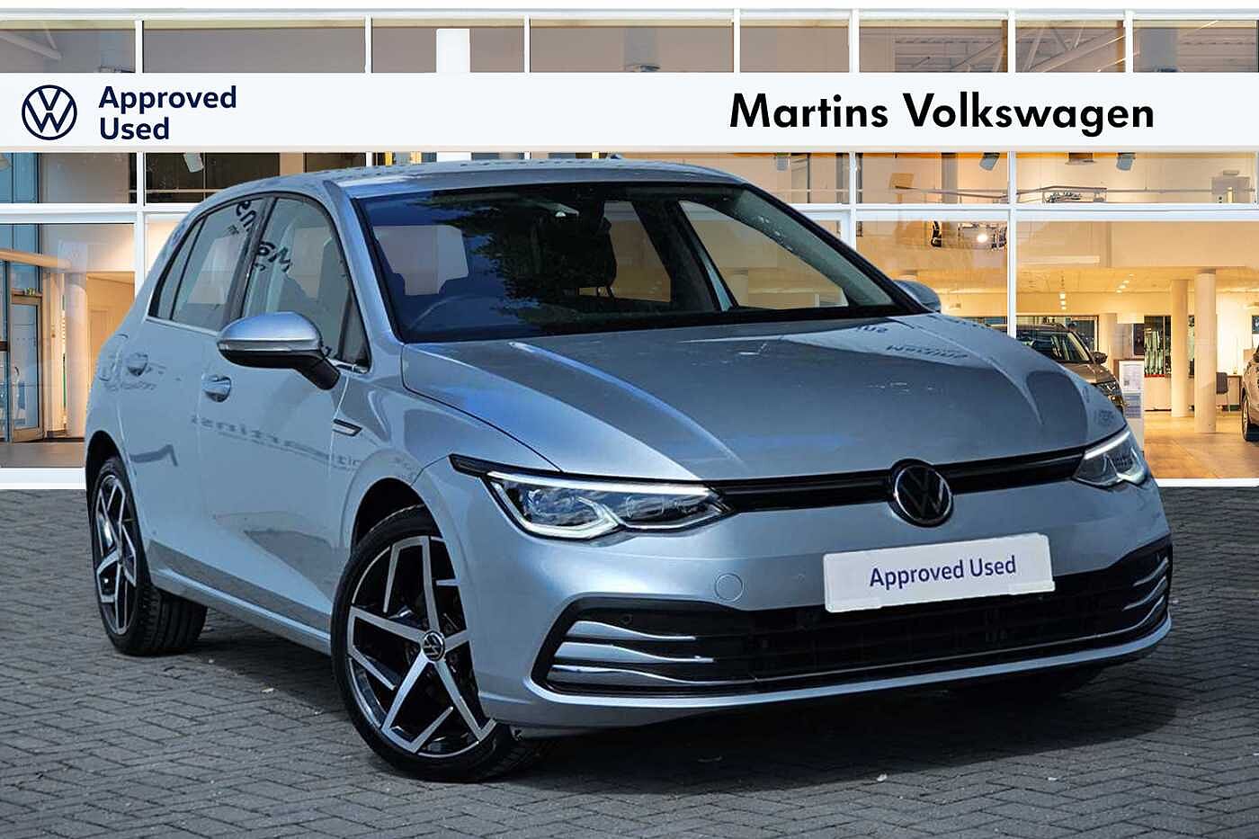 Main listing image - Volkswagen Golf