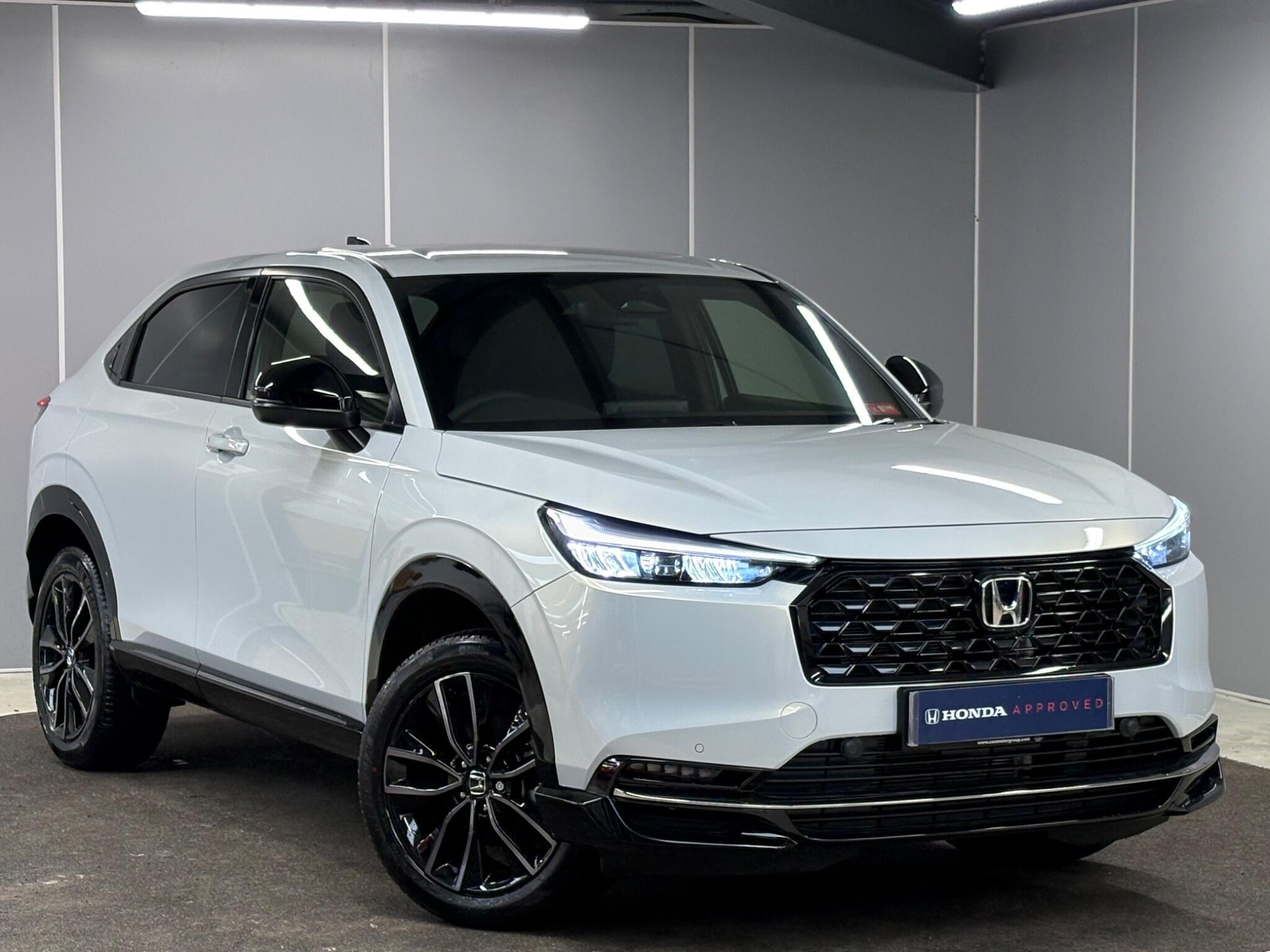 Main listing image - Honda HR-V