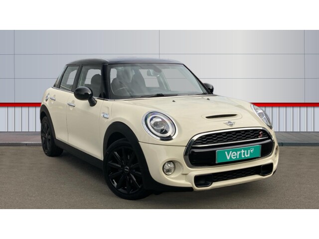 Main listing image - MINI Hatchback 5dr