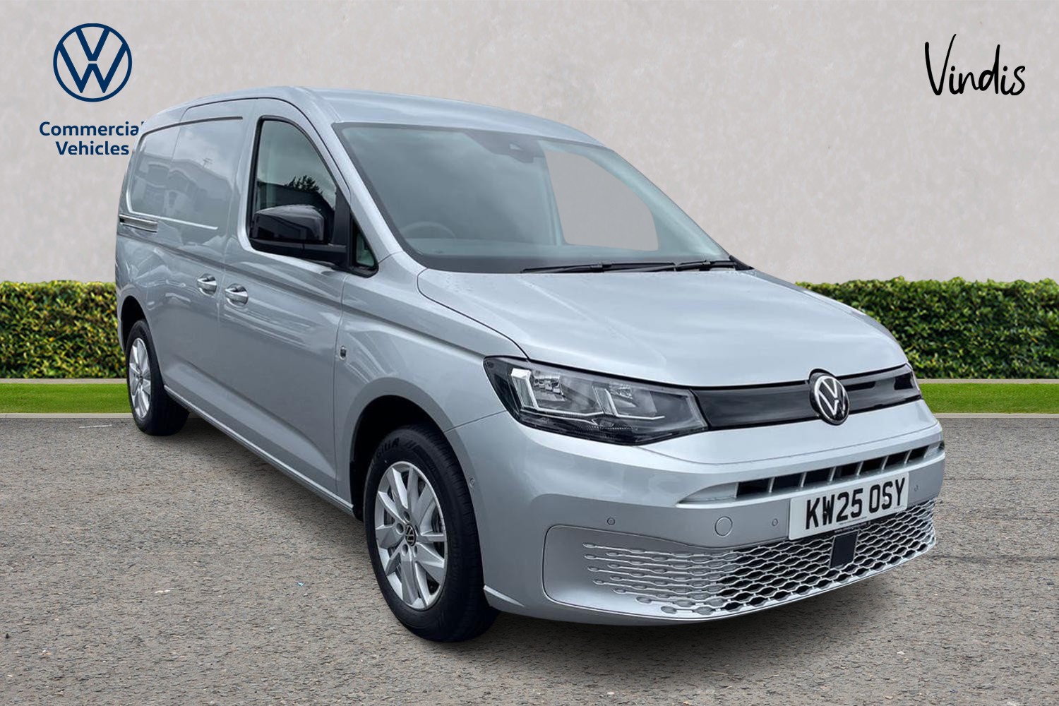 Main listing image - Volkswagen Caddy Maxi