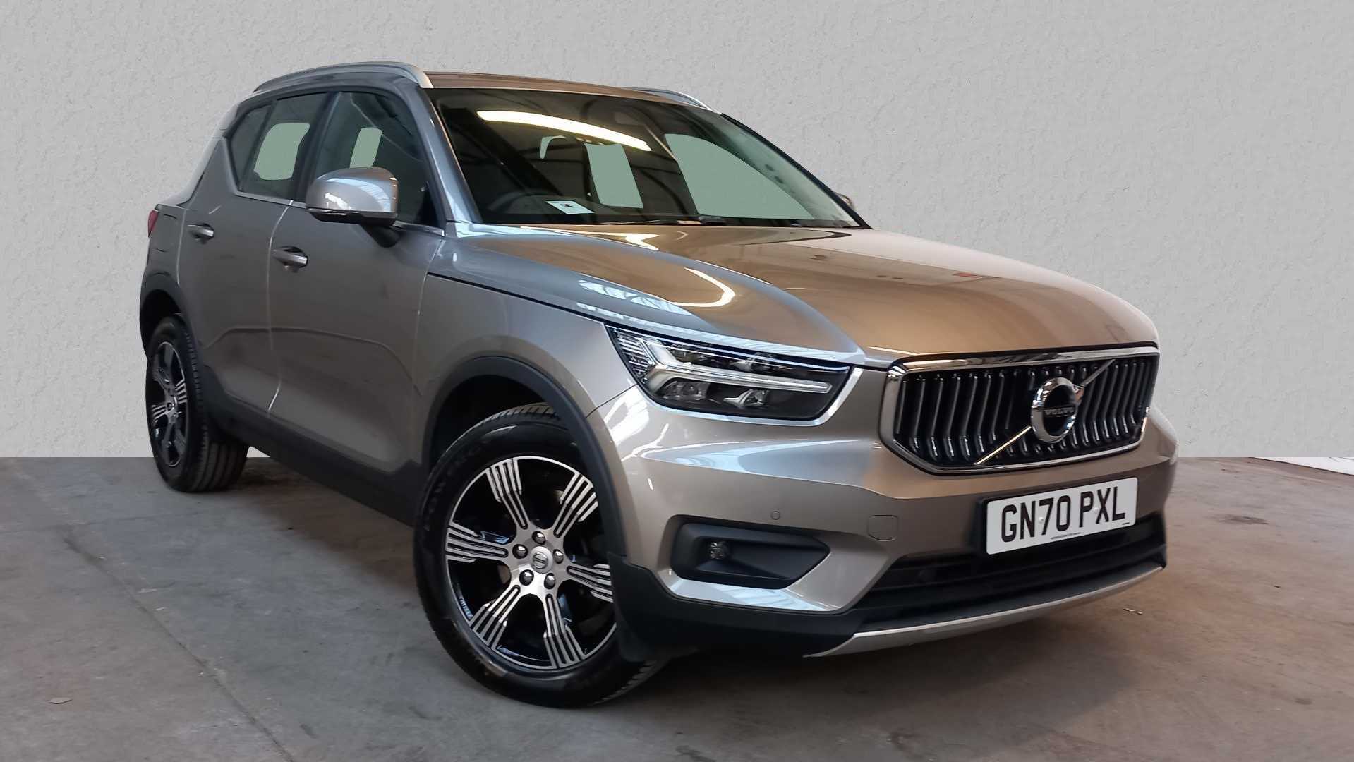 Main listing image - Volvo XC40