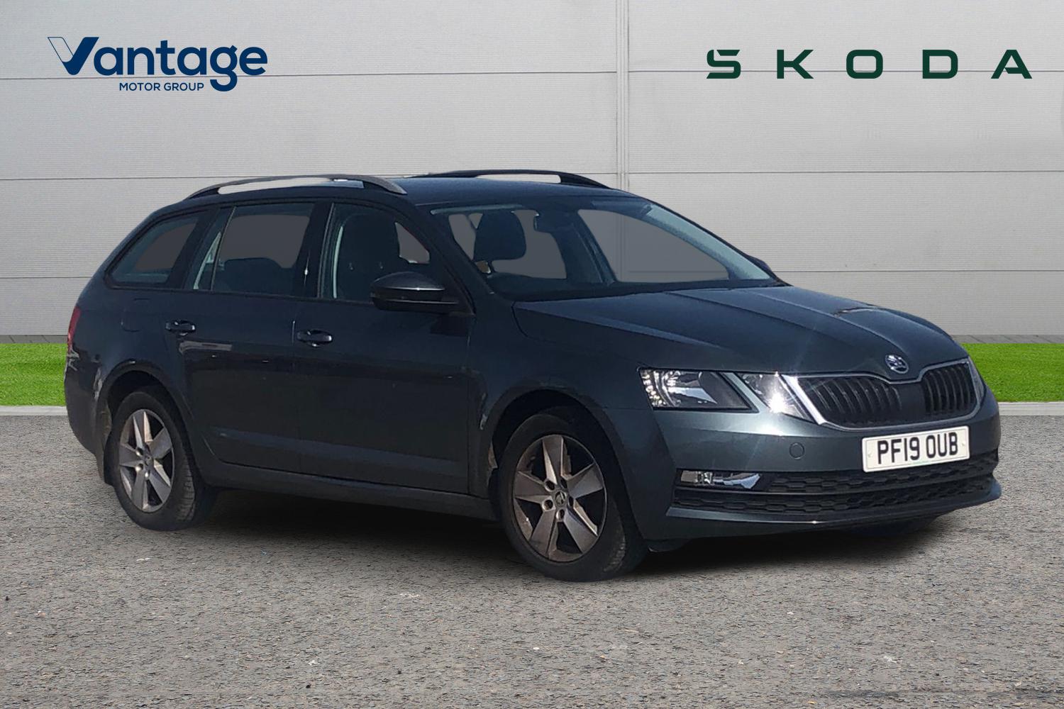 Main listing image - Skoda Octavia Estate