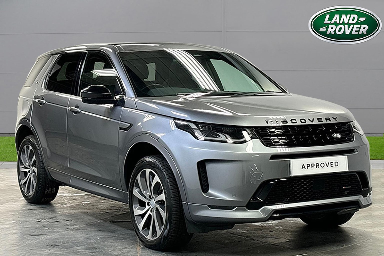 Main listing image - Land Rover Discovery Sport