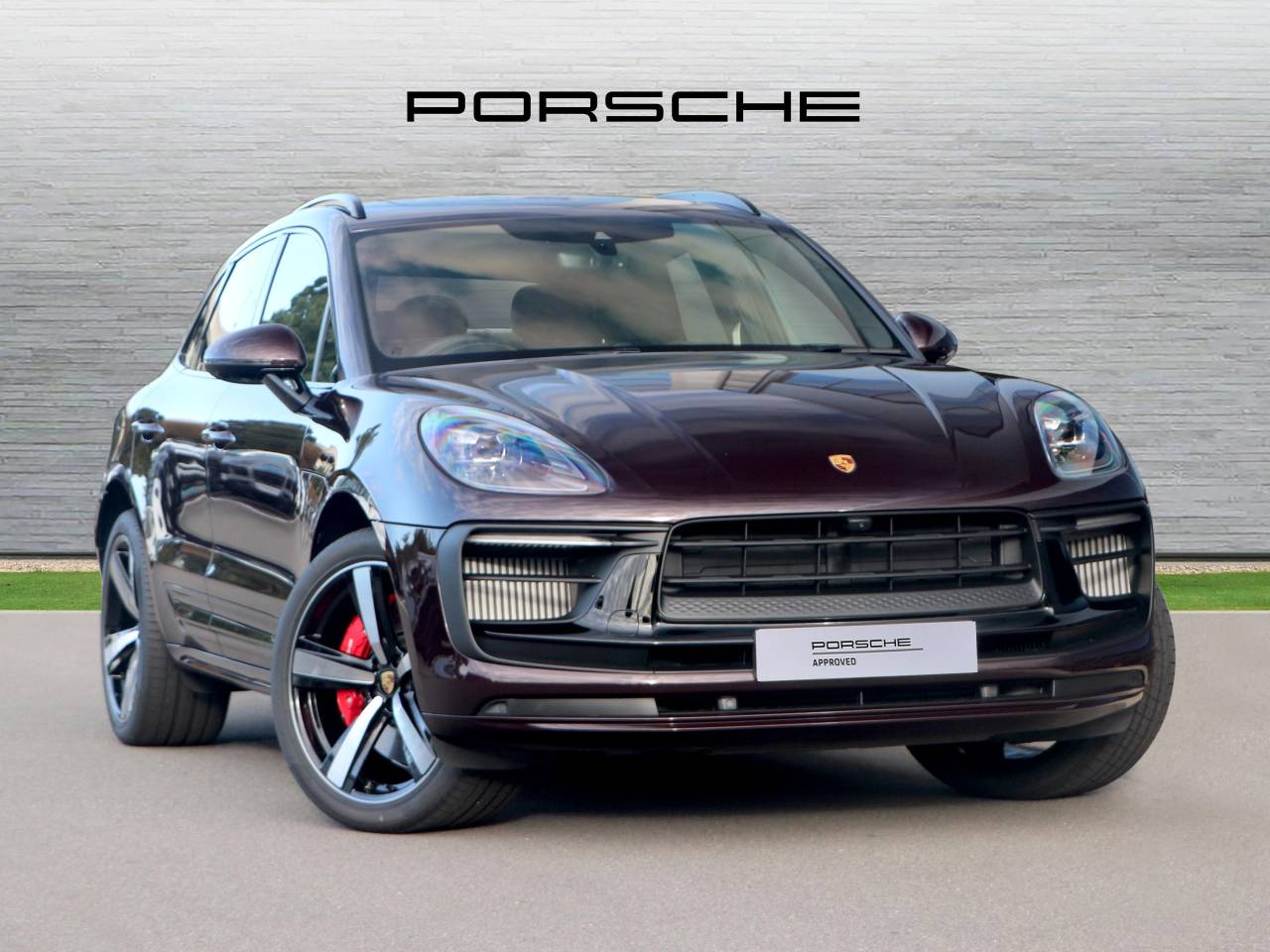 Main listing image - Porsche Macan