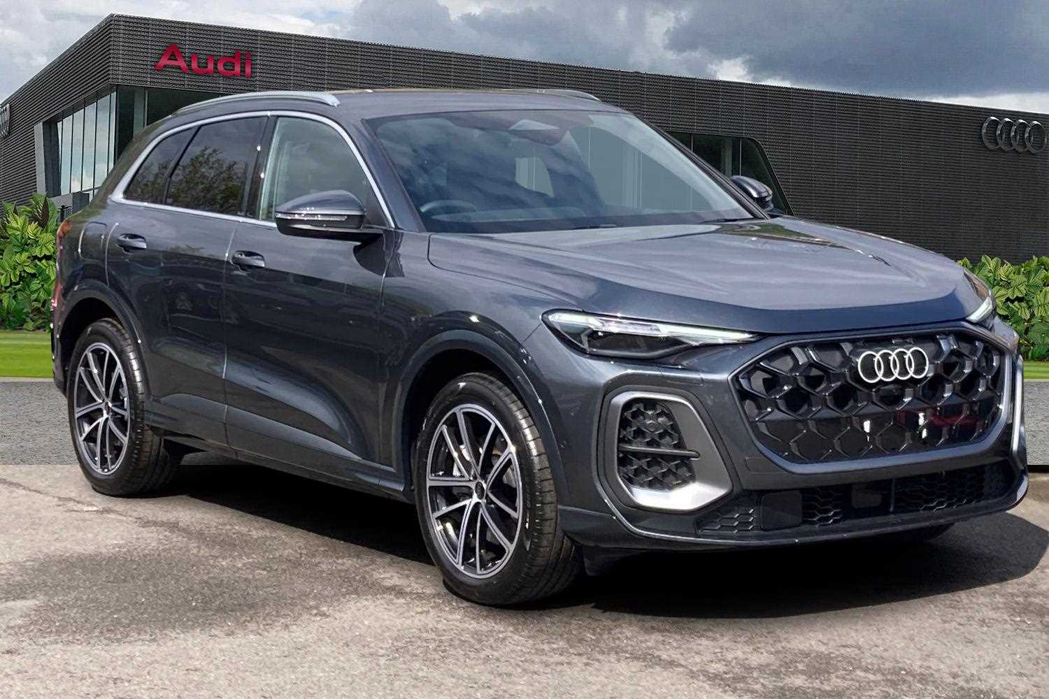 Main listing image - Audi Q5