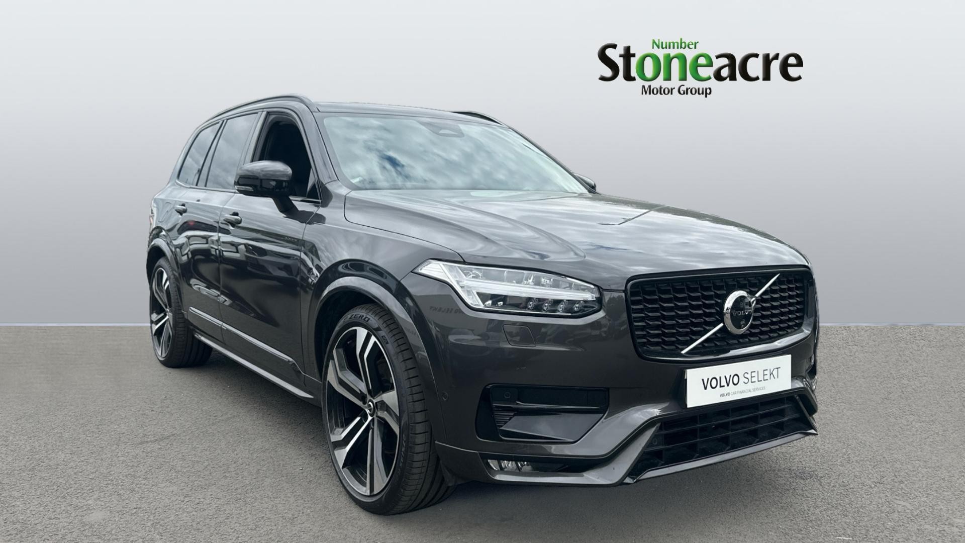 Main listing image - Volvo XC90