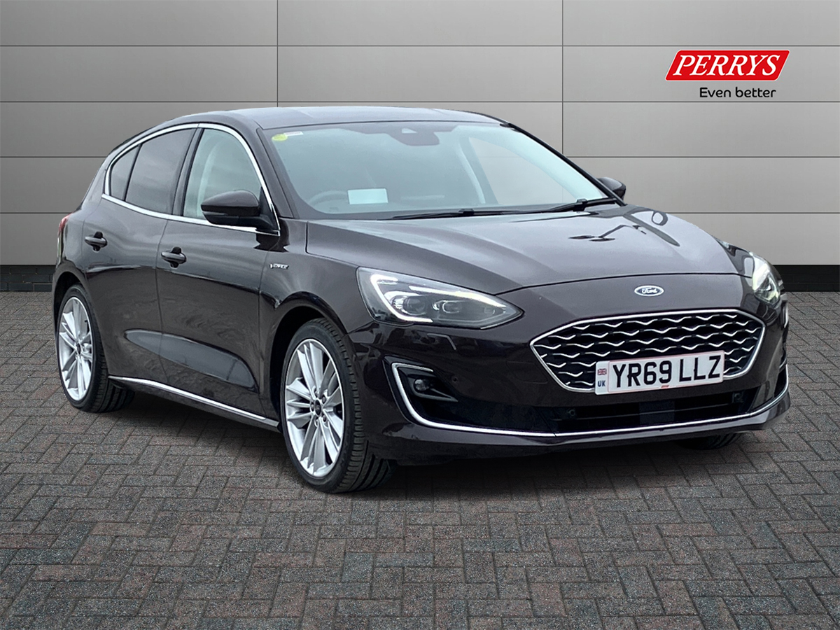 Main listing image - Ford Focus Vignale