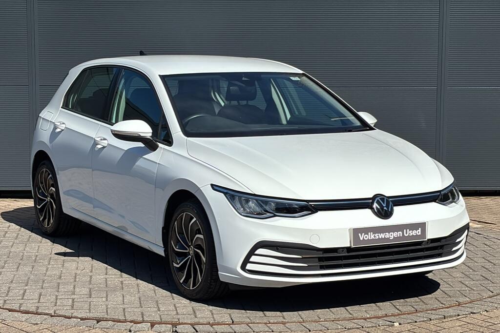 Main listing image - Volkswagen Golf